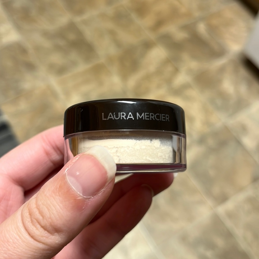 Laura Mercier Translucent Setting Powder